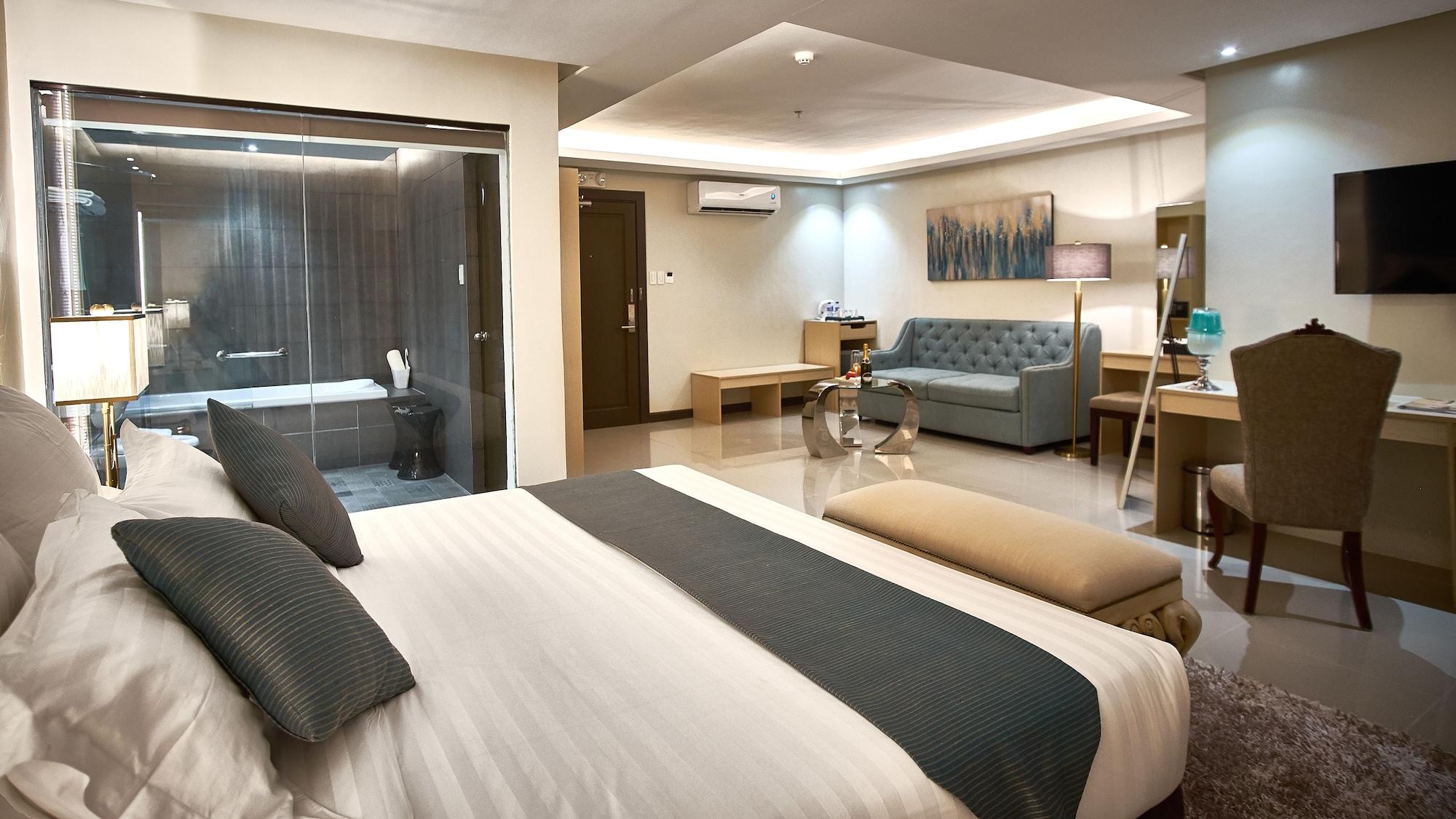 J7 Hotel Iloilo City Exterior photo